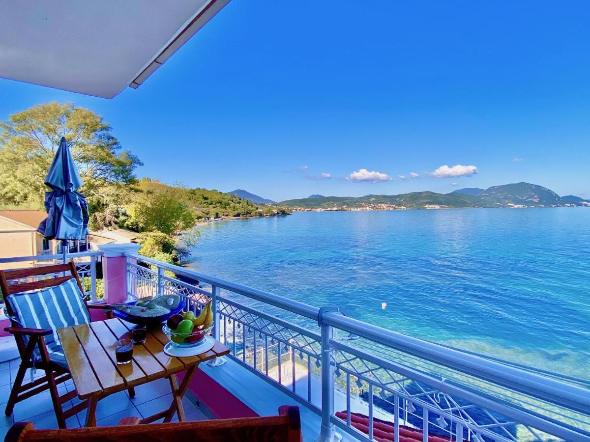 Seafront Villa Ourania Mesongí Eksteriør billede