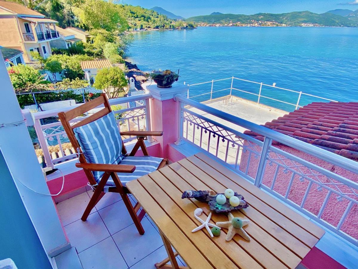 Seafront Villa Ourania Mesongí Eksteriør billede